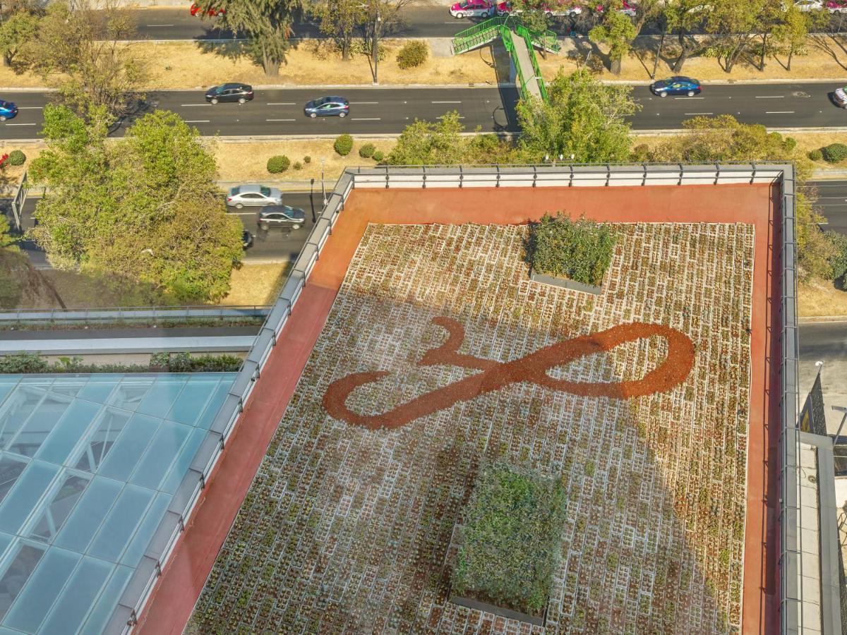 Fiesta Americana Viaducto Aeropuerto Mexiko-Stadt Exterior foto The green roof of the National Museum of Australia