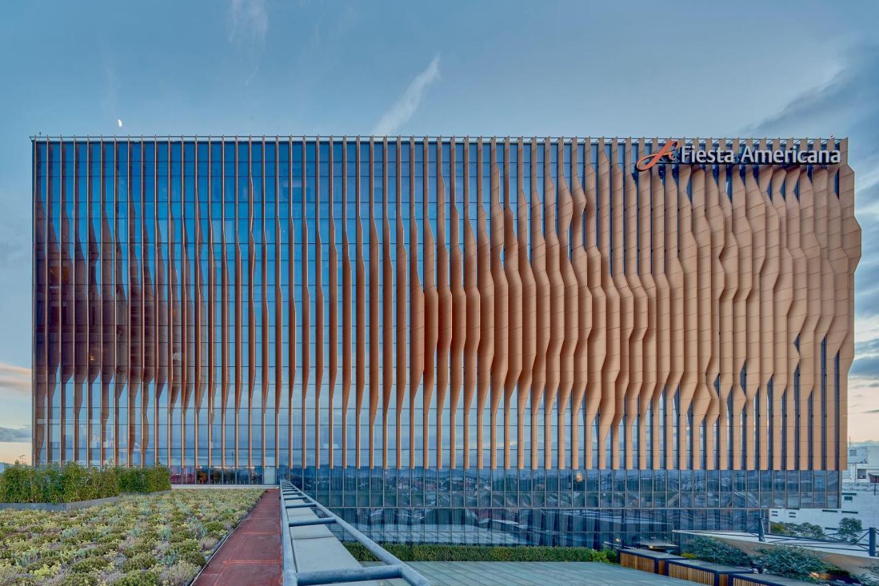 Fiesta Americana Viaducto Aeropuerto Mexiko-Stadt Exterior foto The new building of the American University of Paris